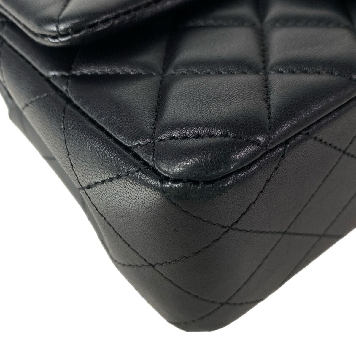 Chanel Shoulder Bag Mini Quilted Black Chain Gold Metal Lambskin — view 6