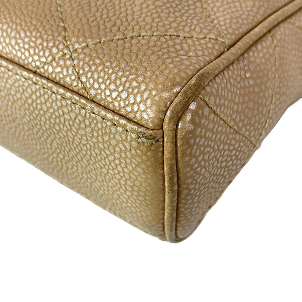 Chanel Shoulder Bag Quilted Light Brown Metallic Chain Gold — view 9