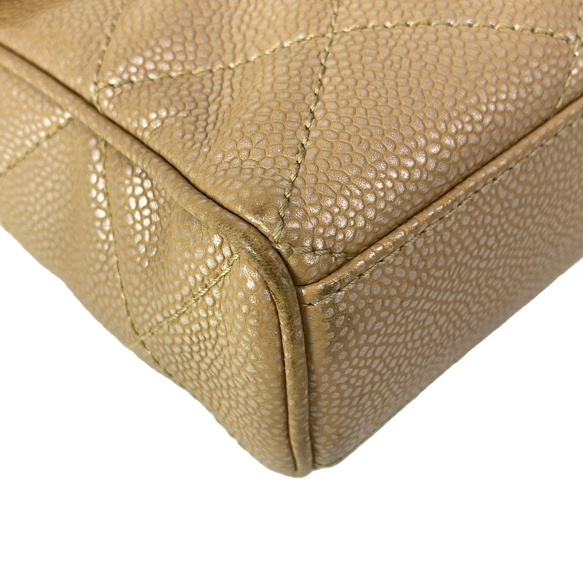 Chanel Shoulder Bag Quilted Light Brown Metallic Chain Gold — view 6