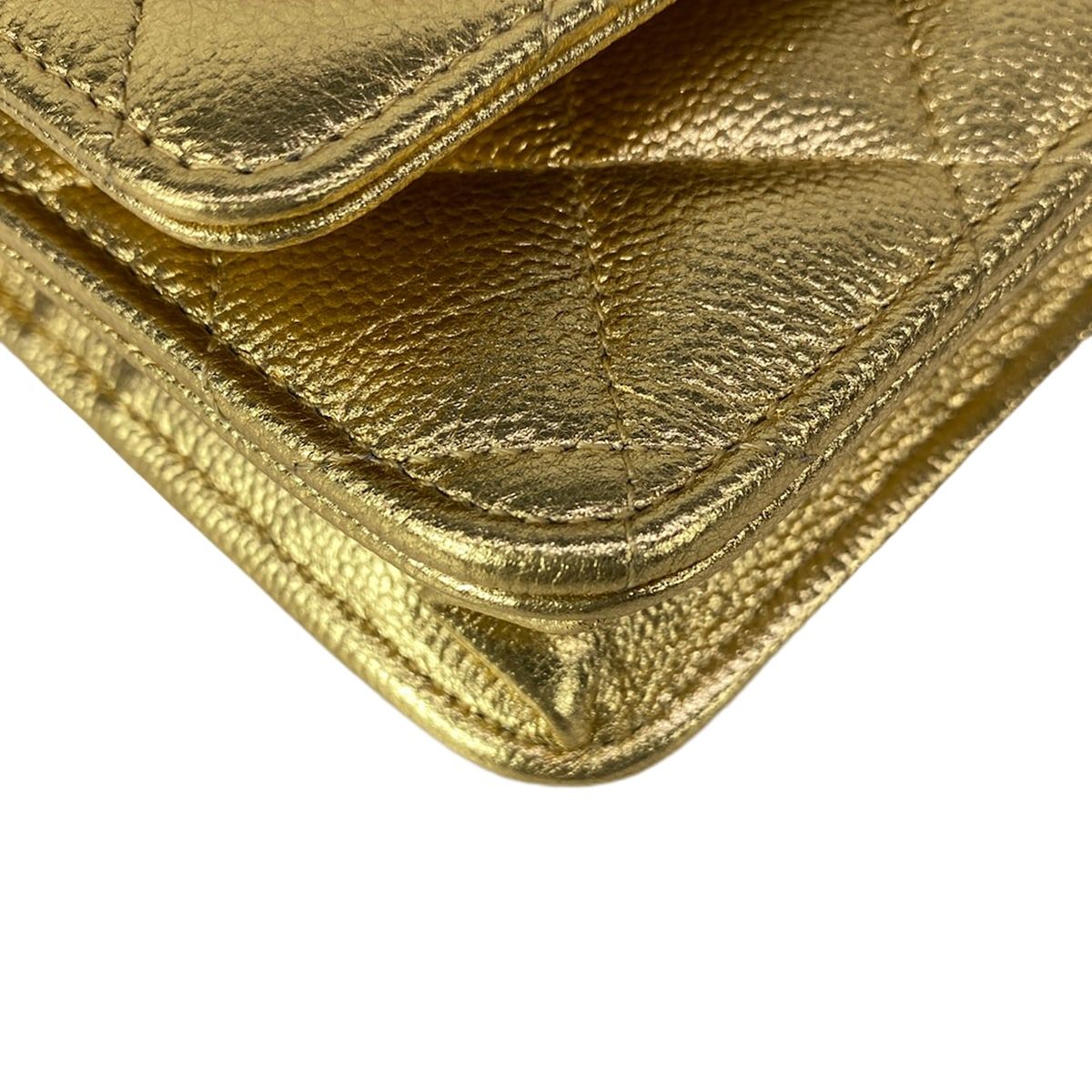 Chanel Wallet Quilted Gold Chain Metal Shoulder — view 7