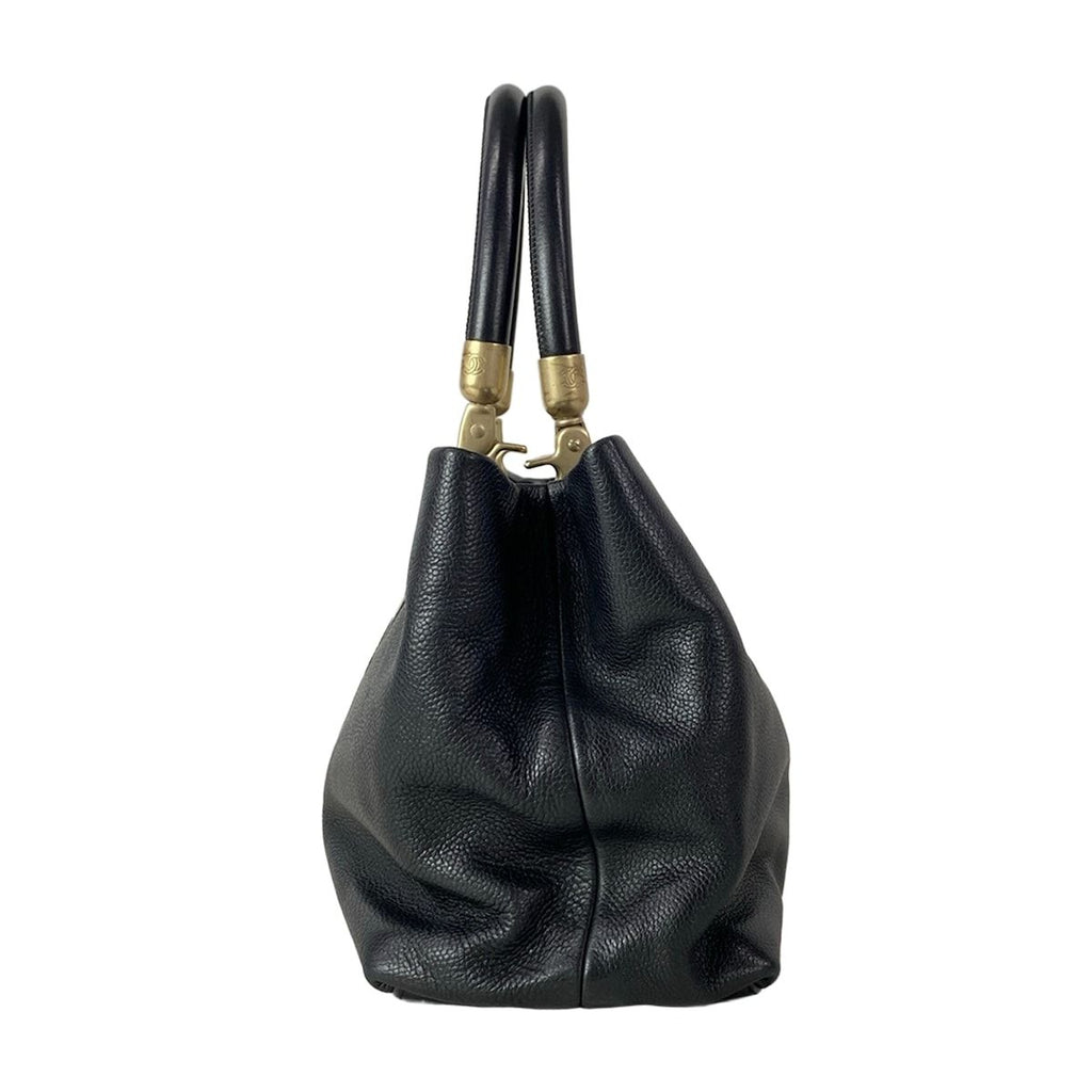 Chanel Tote Black Matt Togo CC Logo — view 4