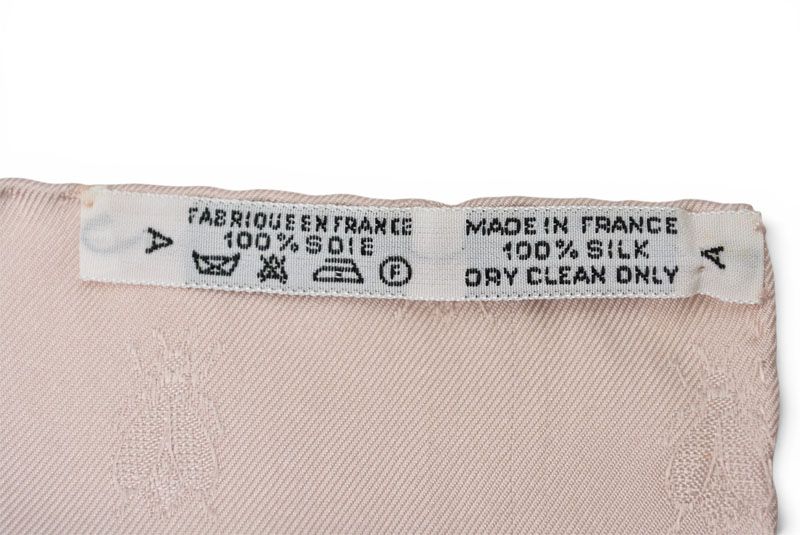 Hermes Carre 90 Scarf Vintage Napoleon Bee Pink Beige White — view 4