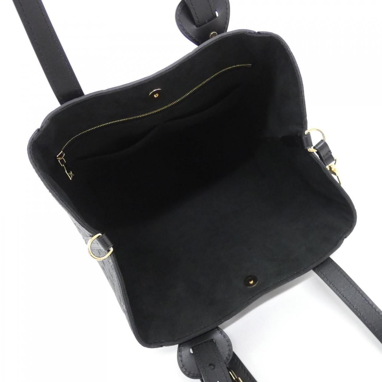Louis Vuitton Monogram Empreinte All in One — view 6
