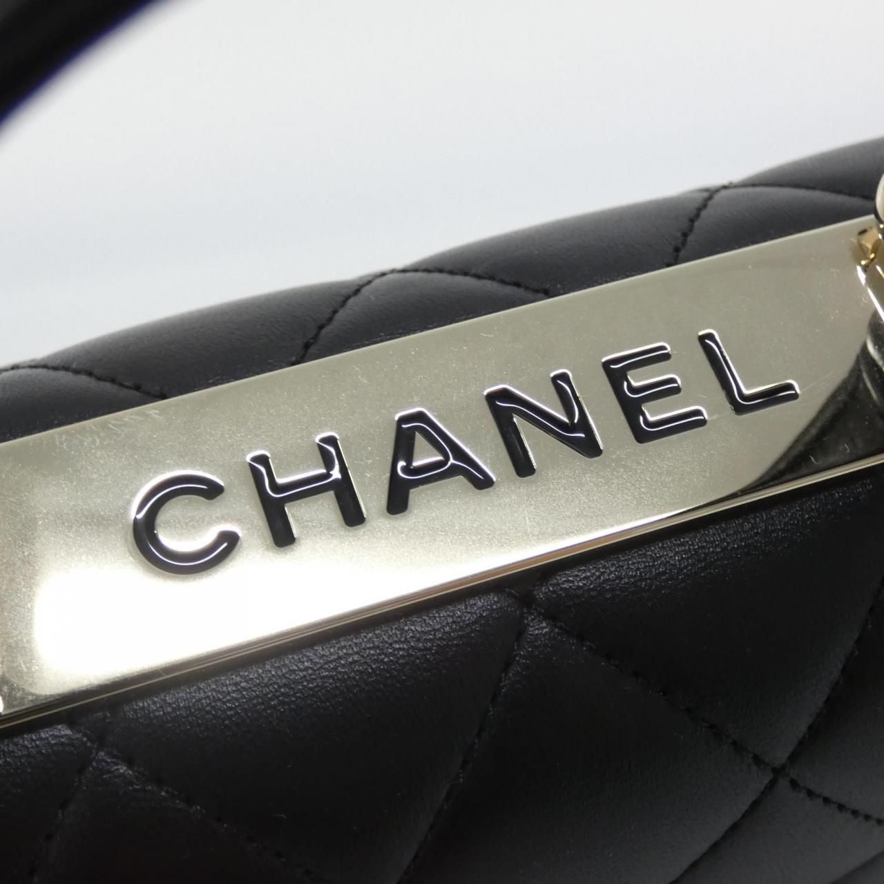 Chanel Bag Handbag Black — view 7