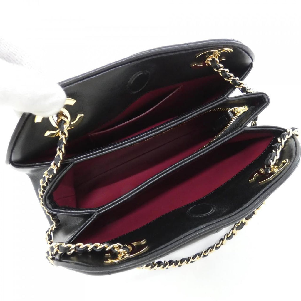 Chanel Shoulder Bag Black — view 6