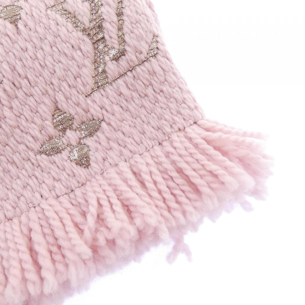 Louis Vuitton Scarf Pink — view 2