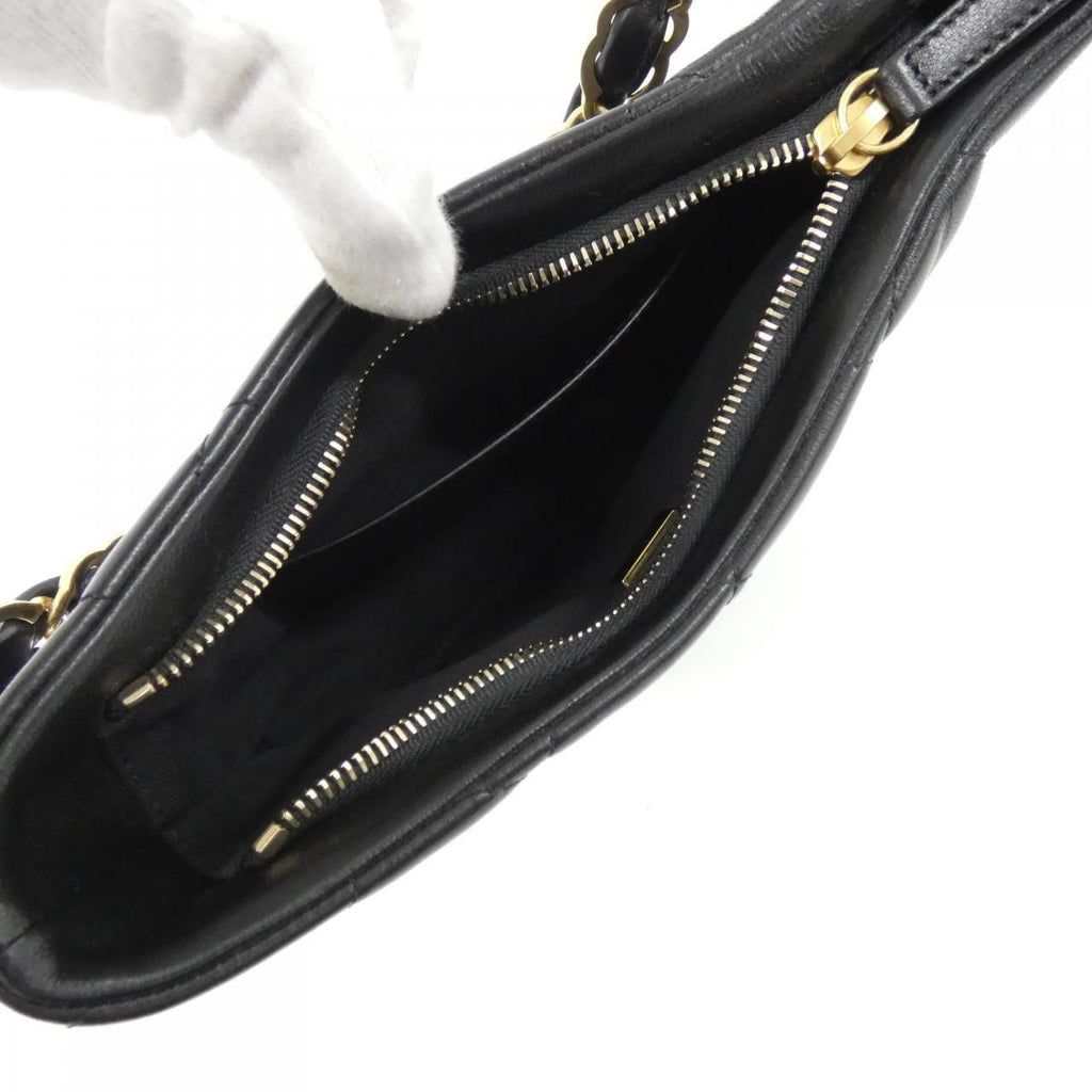 Chanel Shoulder Bag Black — view 6