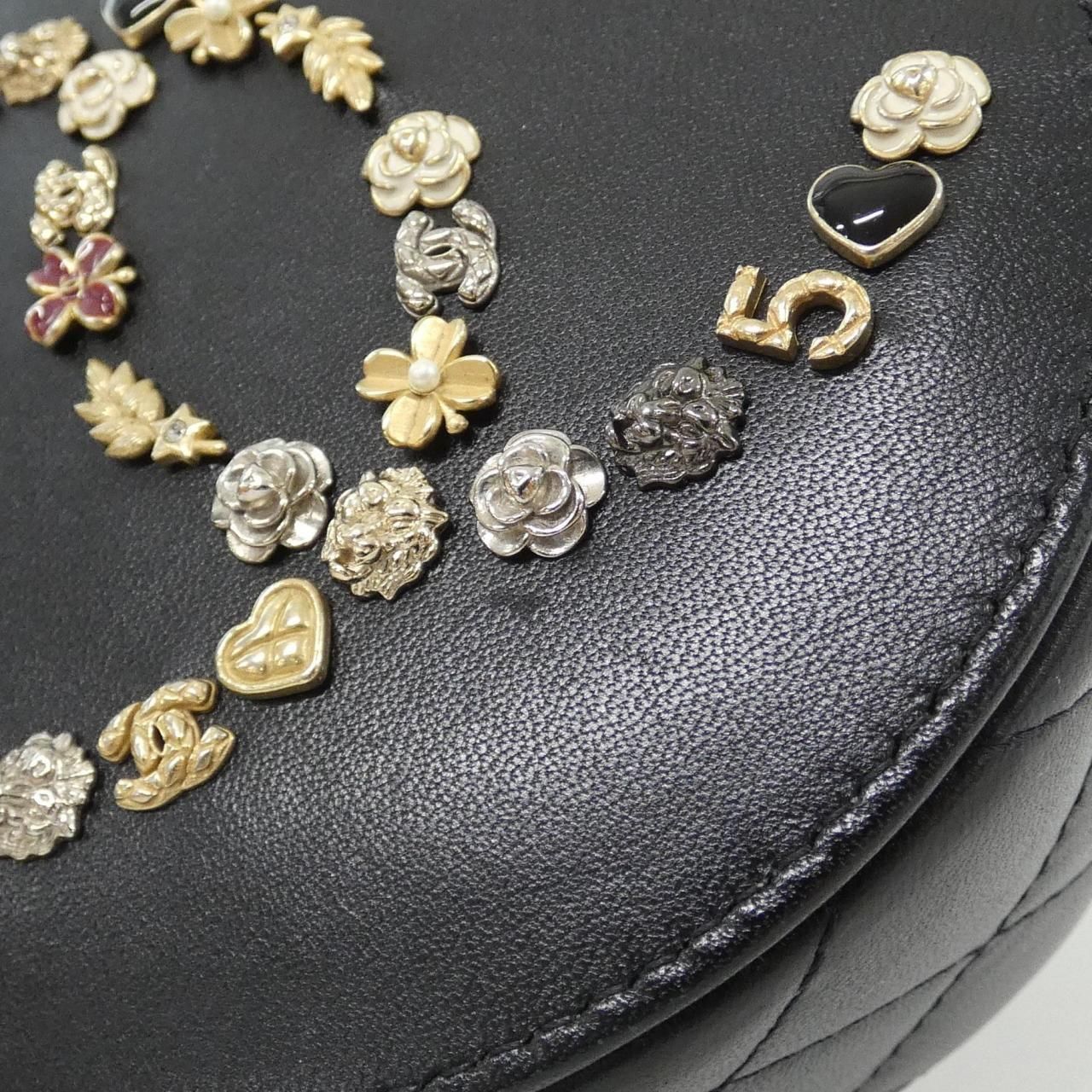 Chanel Shoulder Bag Black — view 4