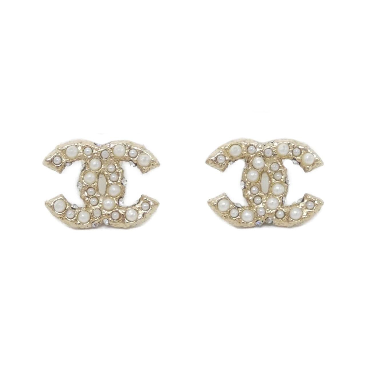 Chanel Earrings Gold