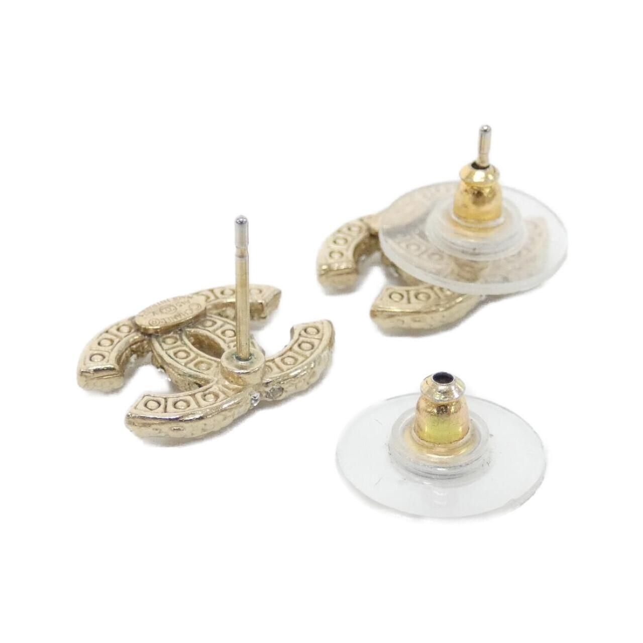 Chanel Earrings Gold — view 3