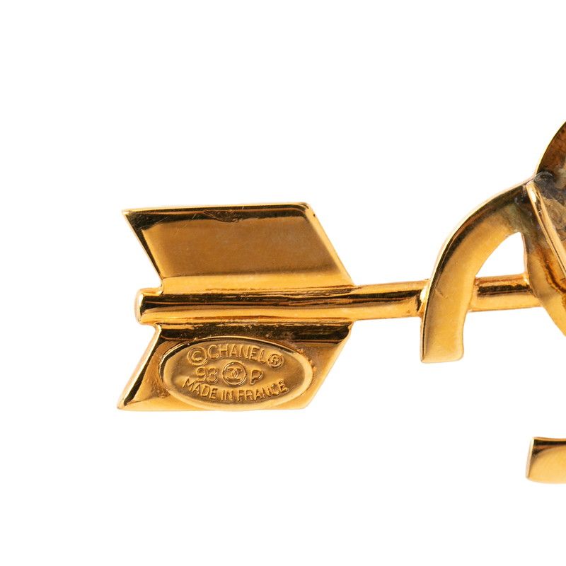 Chanel CC Logo Arrow Motif Vintage Brooch 93 Gold Plated — view 3