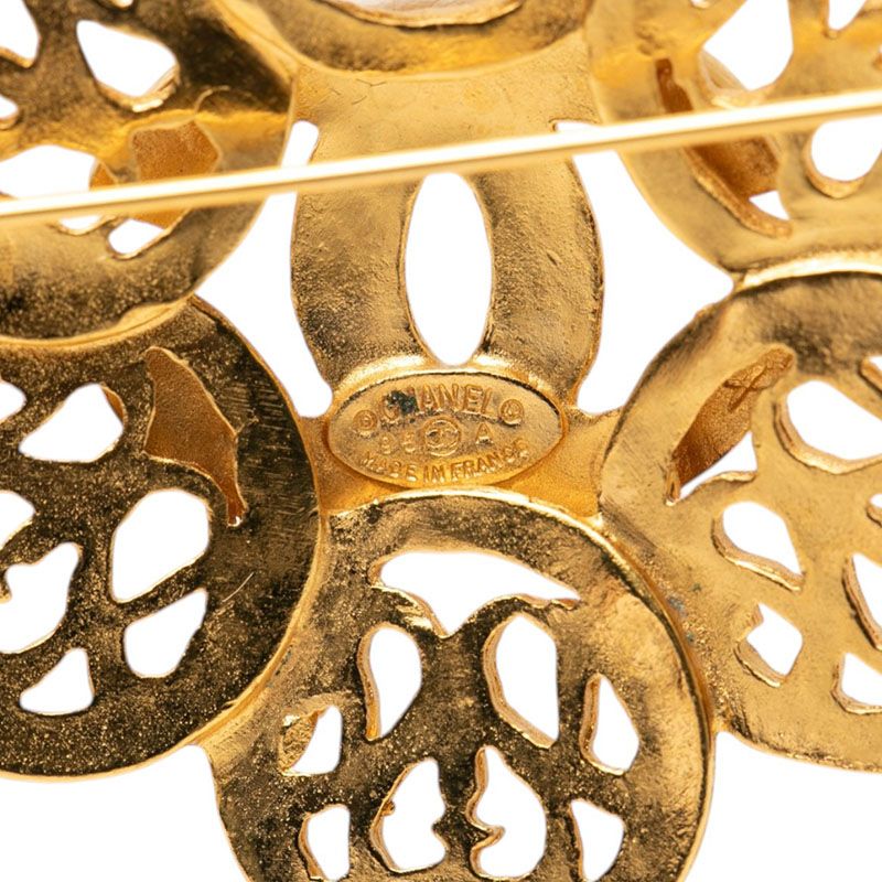 Chanel CC Logo Flower Motif Vintage Brooch 95 Gold Plated — view 3