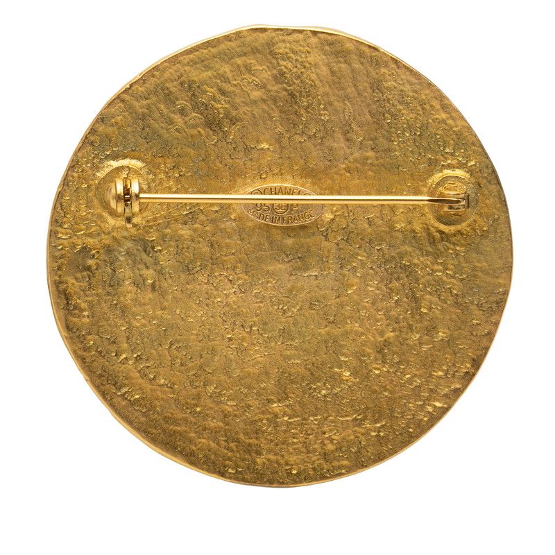 Chanel CC Logo Vintage Round Brooch 95 Gold Plated — view 2