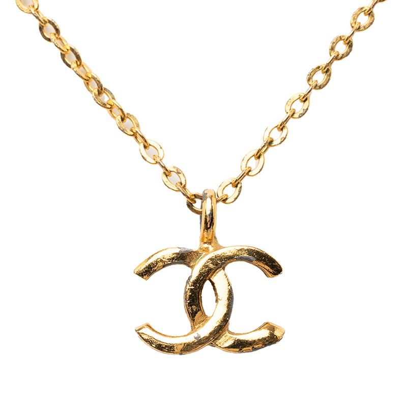 Chanel CC Logo Pendant Gold Plated — view 2