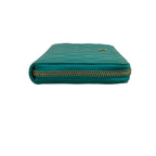 Chanel Wallet Quilted Green Zip Around Gold — view 8