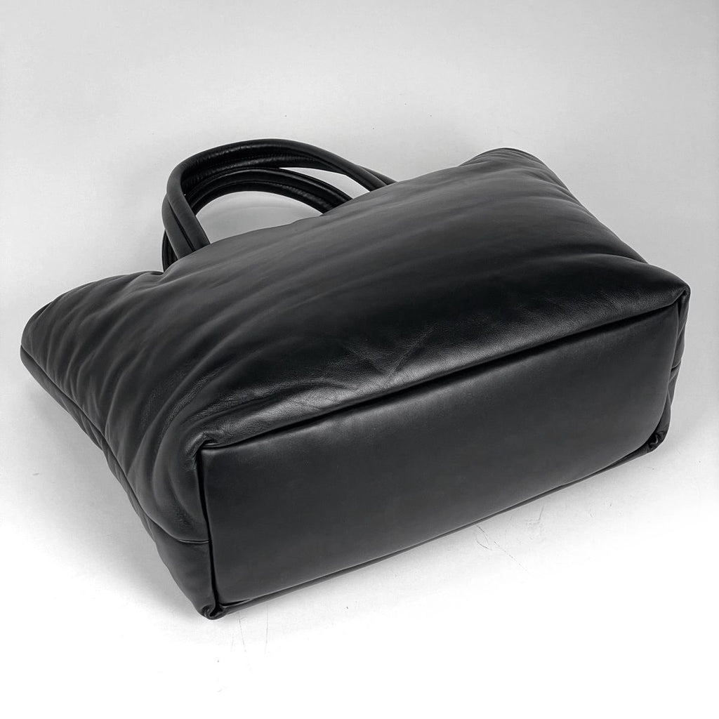 Saint Laurent Logo Tote Leather Black — view 2