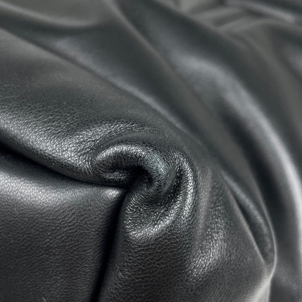 Saint Laurent Logo Tote Leather Black — view 3