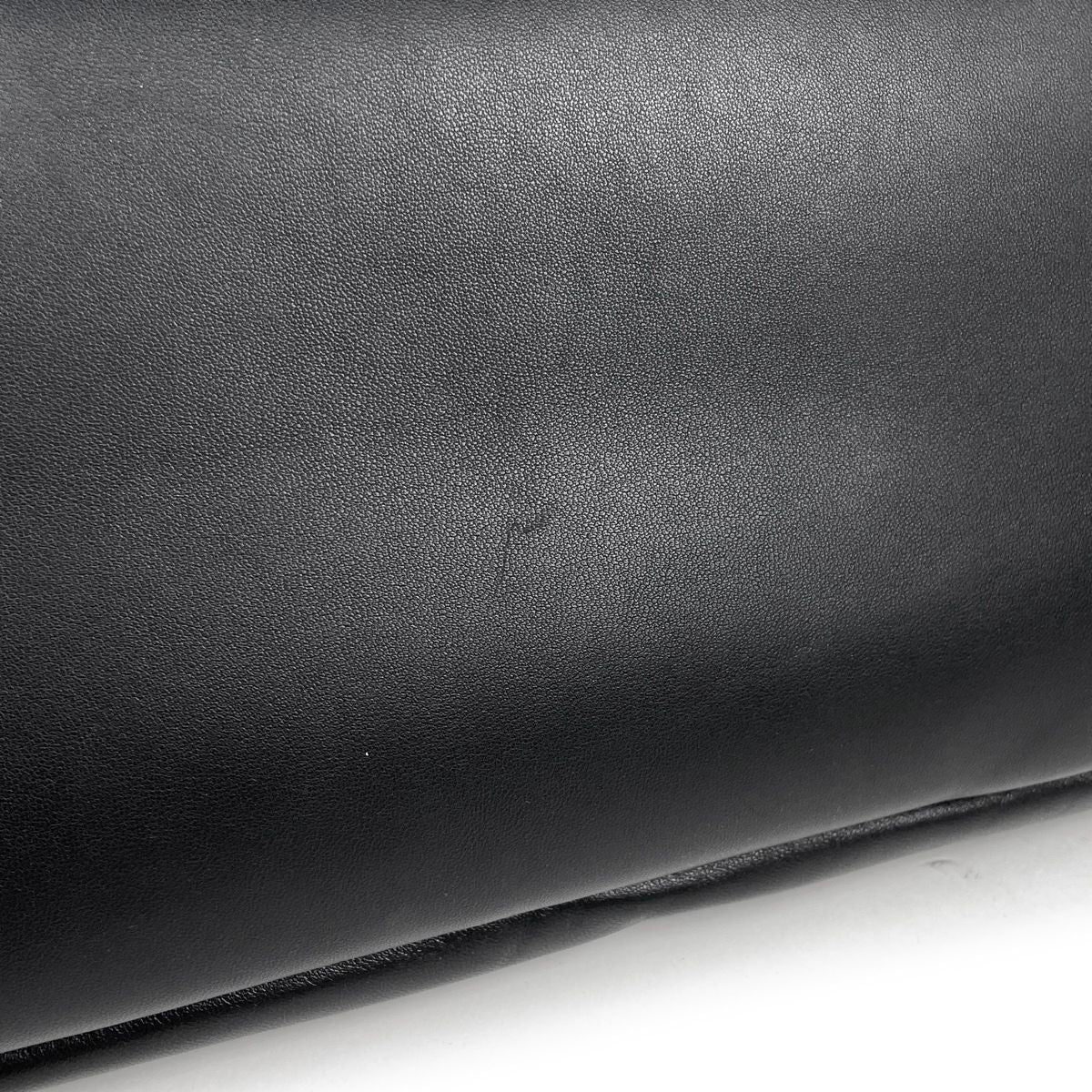 Saint Laurent Logo Tote Leather Black — view 4