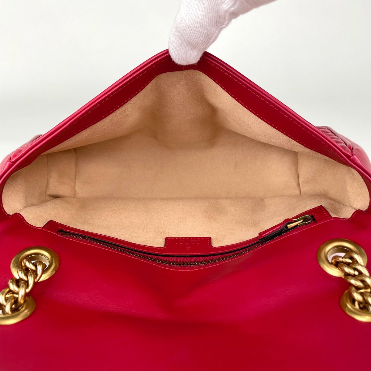 Gucci GG Marmont Quilted Small Shoulder Bag Double Leather — view 6