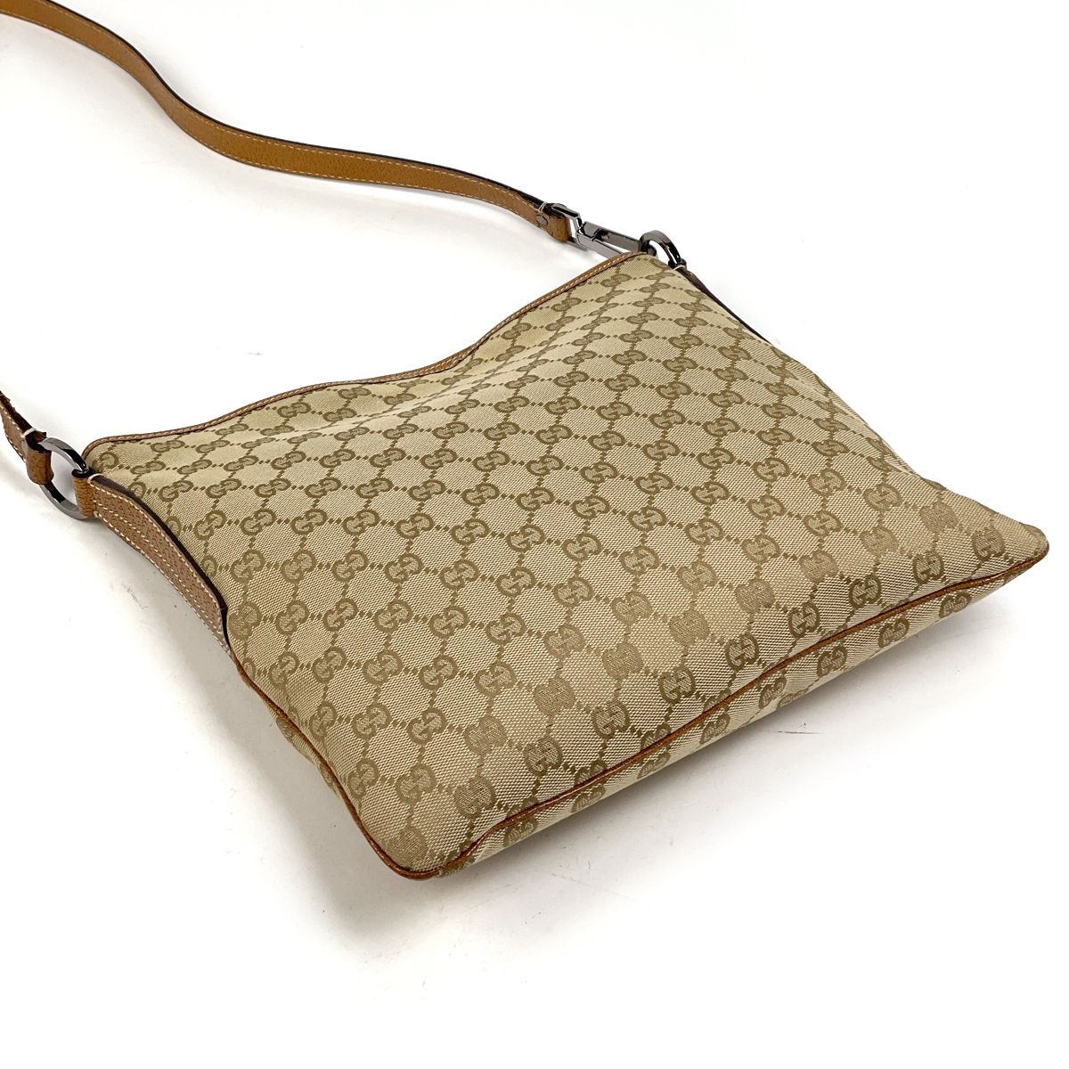 Gucci GG Pattern Shoulder Bag Canvas Beige — view 2