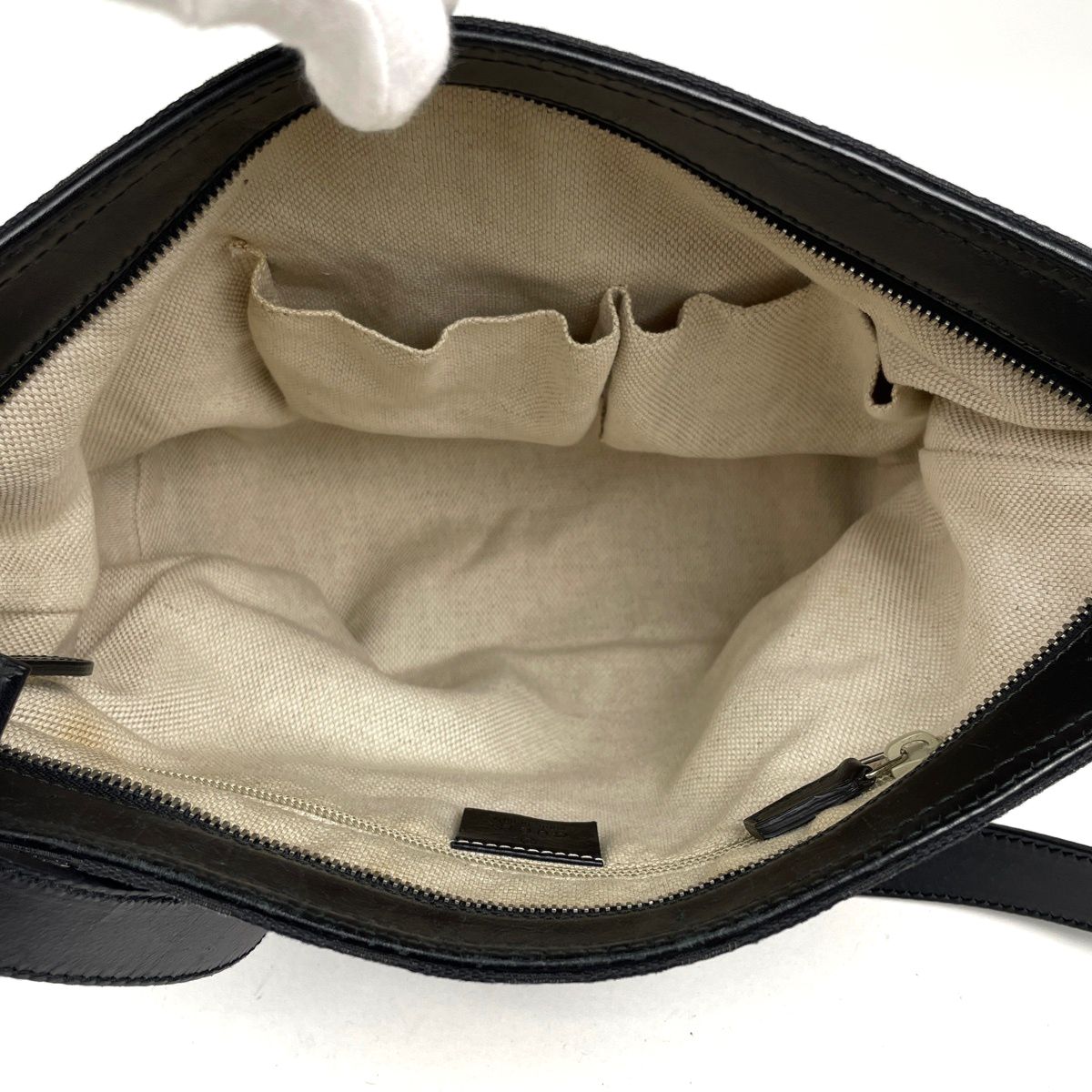 Gucci GG Pattern Shoulder Bag Sherry Line Canvas Black — view 8