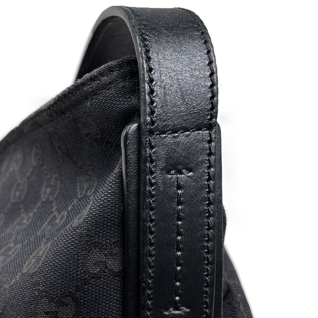 Gucci GG Pattern Shoulder Bag Sherry Line Canvas Black — view 4