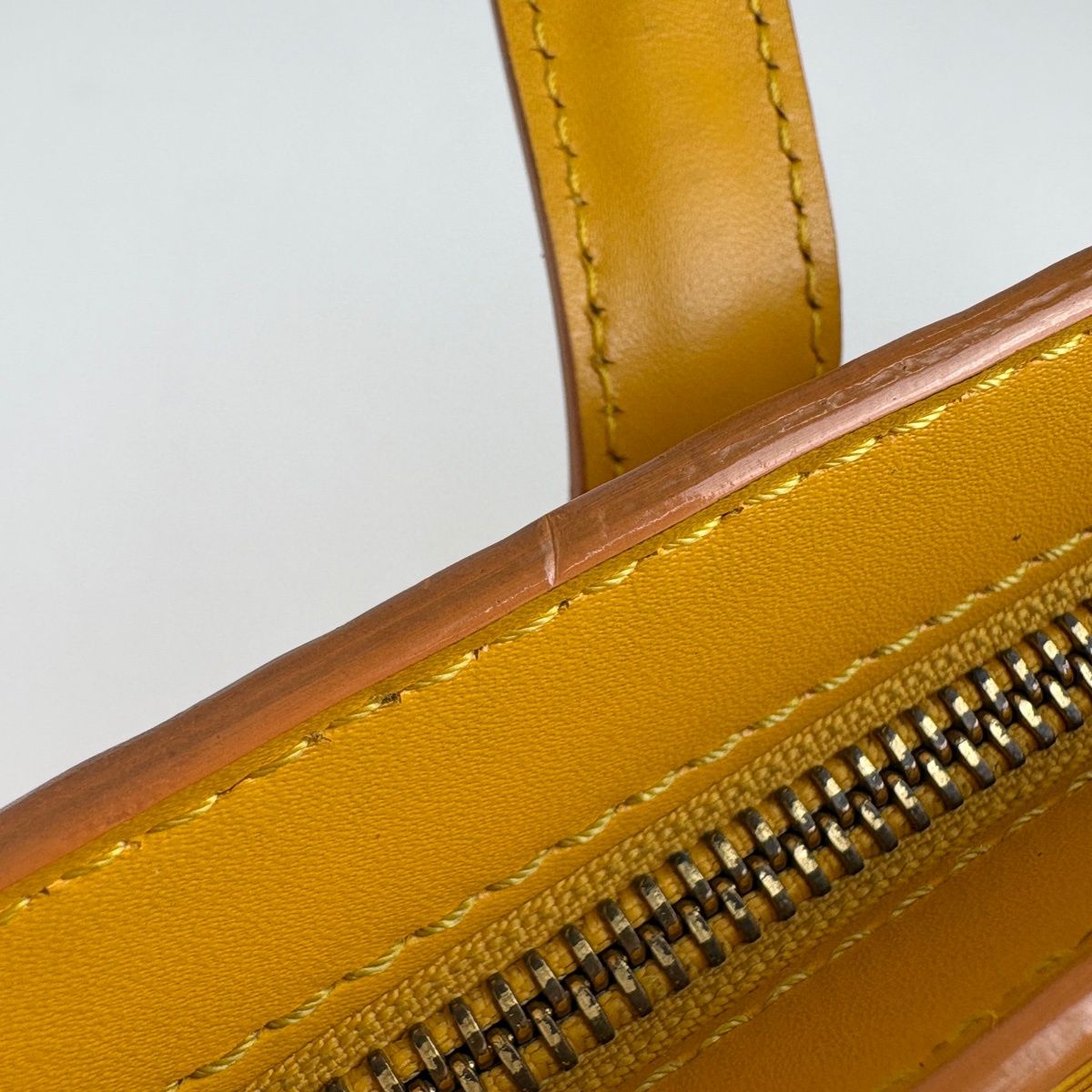 Louis Vuitton Saint Jacques Handbag Epi Tassili Yellow — view 4