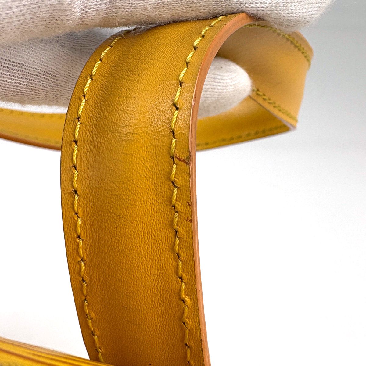 Louis Vuitton Saint Jacques Handbag Epi Tassili Yellow — view 6