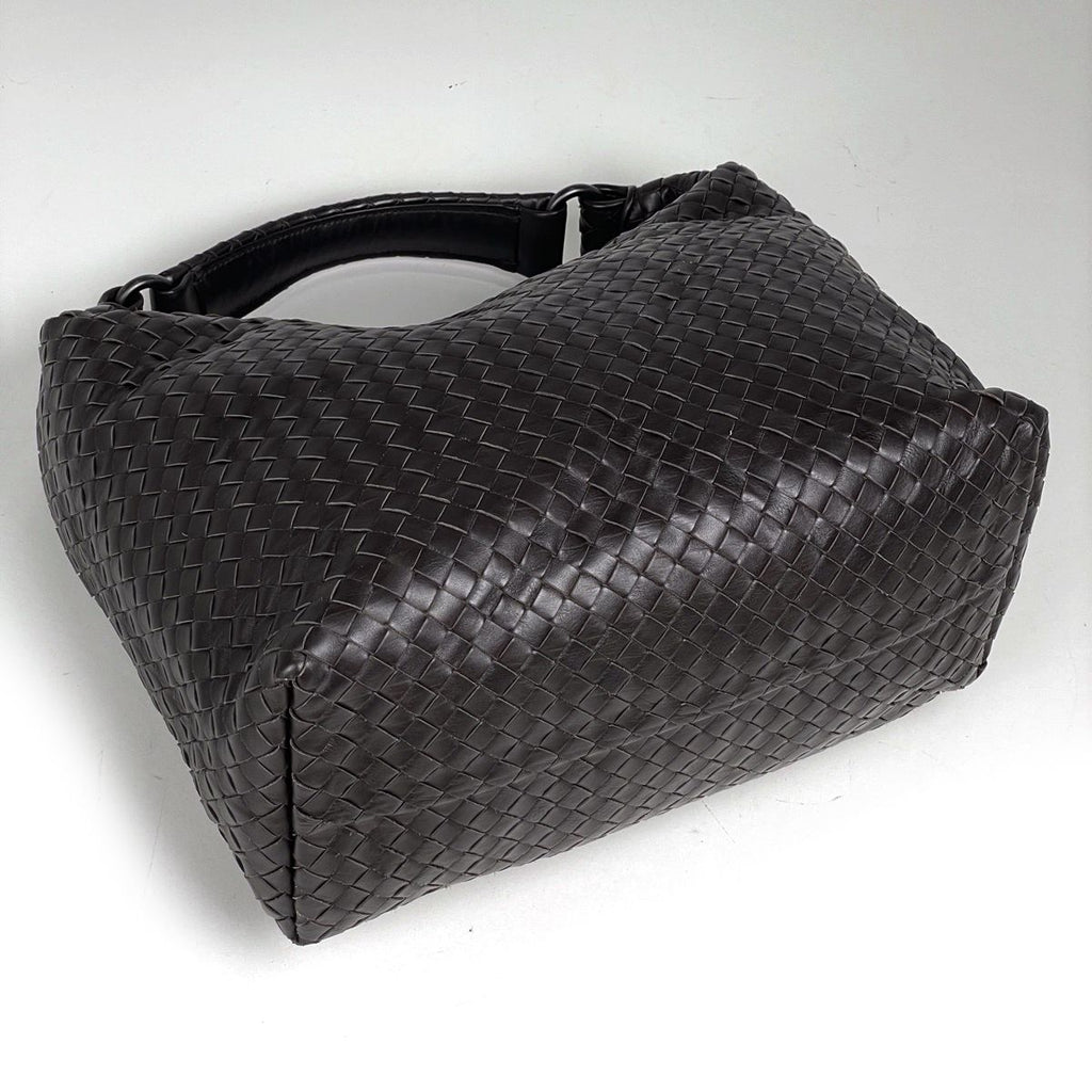 Bottega Veneta Intrecciato Shoulder Bag Leather Brown — view 2