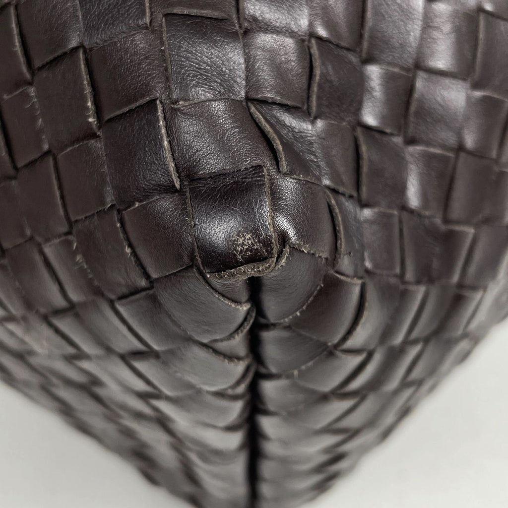 Bottega Veneta Intrecciato Shoulder Bag Leather Brown — view 3