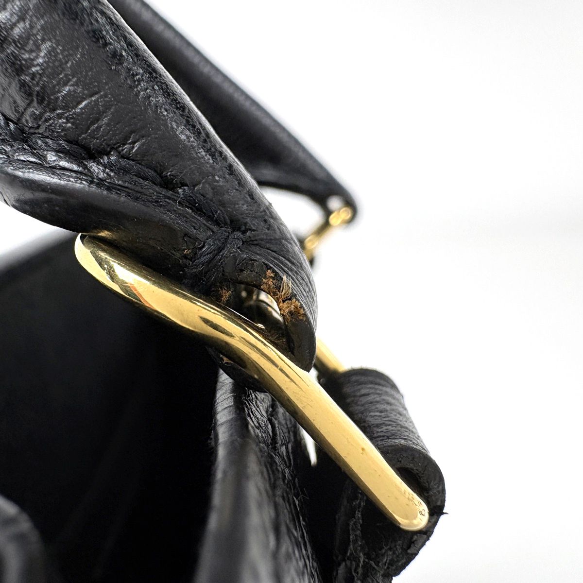 Louis Vuitton Petite Sac Plat 2-Way Shoulder Bag Monogram Empreinte Noir — view 4