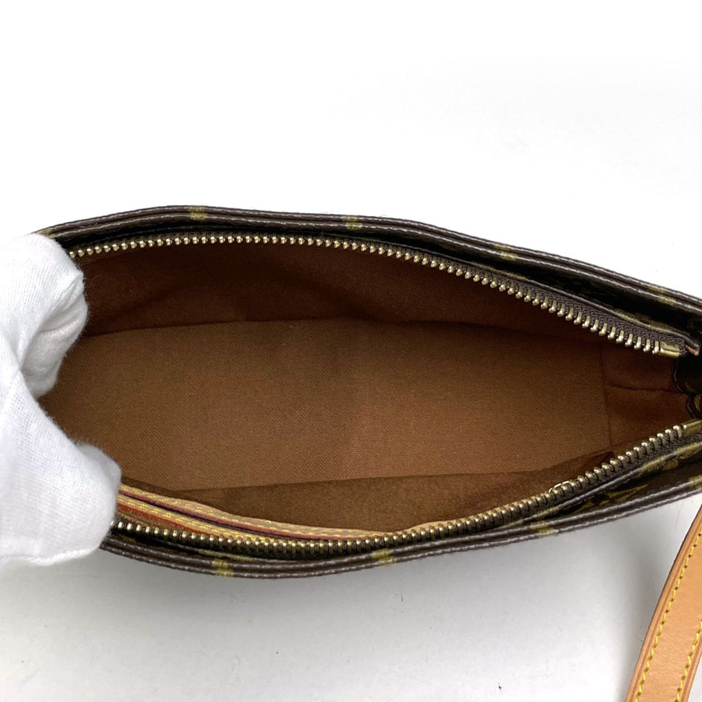 Louis Vuitton Trotteur Pochette Shoulder Bag Monogram Brown — view 8
