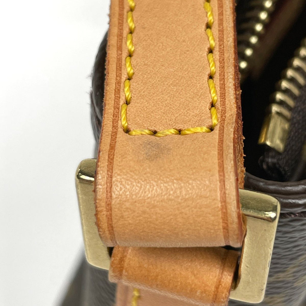 Louis Vuitton Trotteur Pochette Shoulder Bag Monogram Brown — view 5