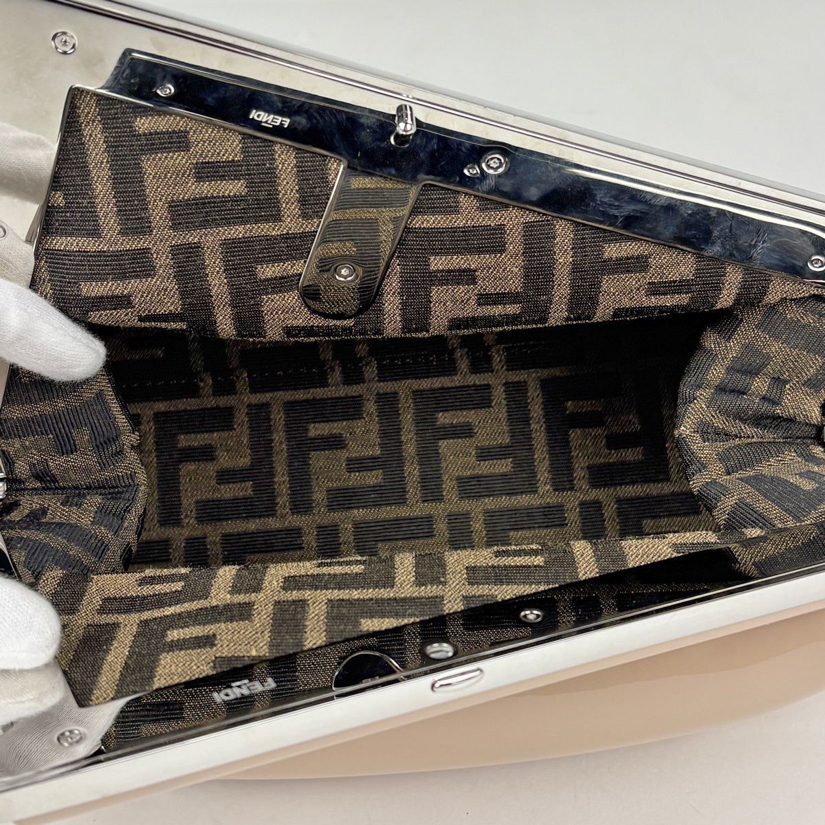 Fendi First Clutch 2-Way Shoulder Bag Enamel Patent Leather Beige — view 6