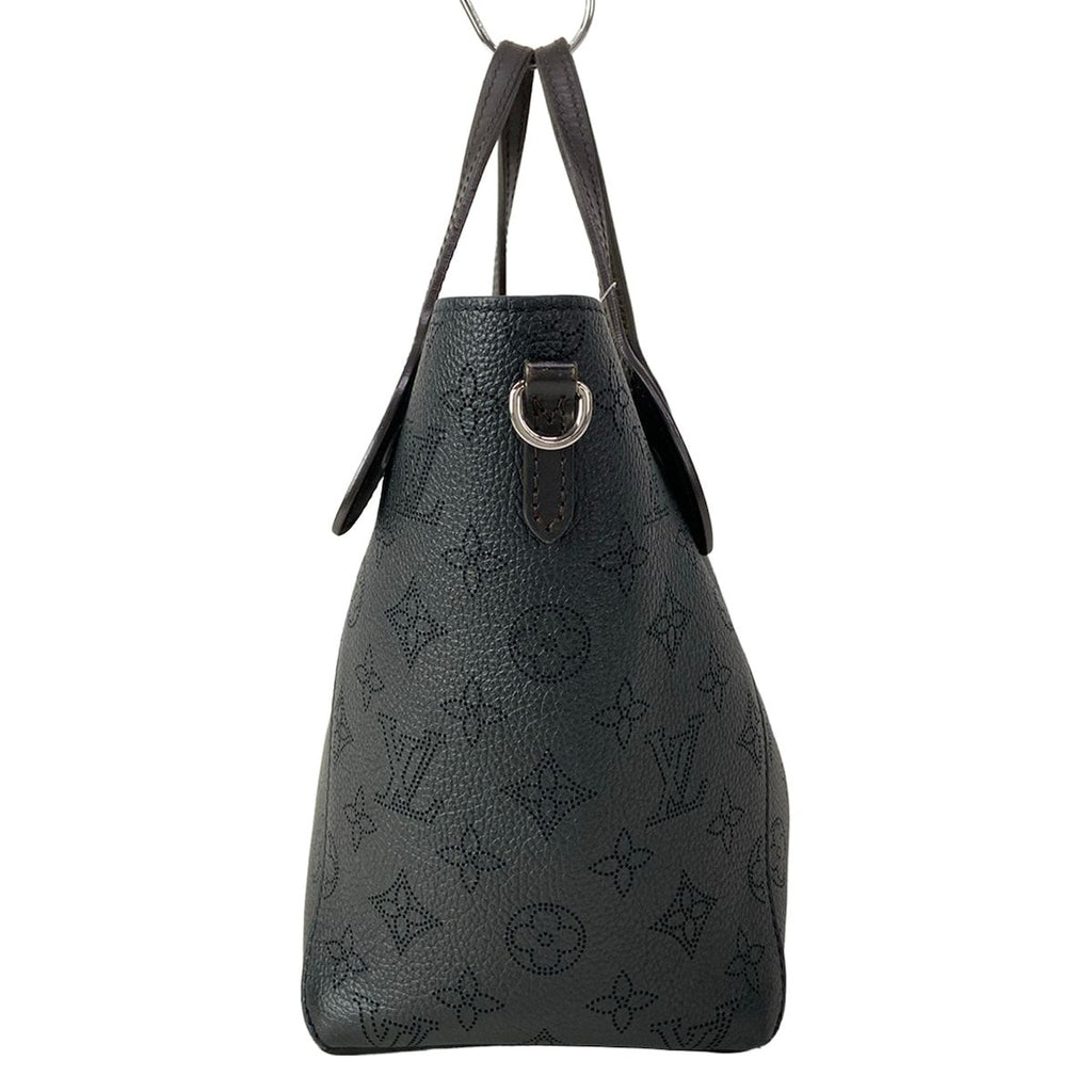 Louis Vuitton Tote Mahina Hina PM Noir Leather Cowhide — view 4