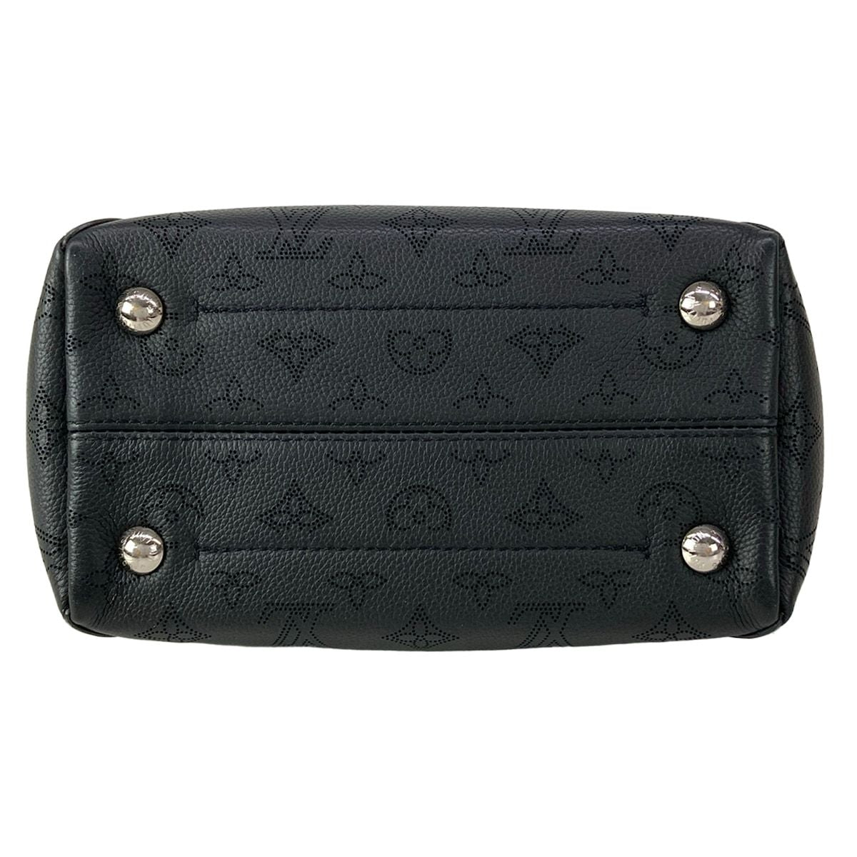 Louis Vuitton Tote Mahina Hina PM Noir Leather Cowhide — view 5