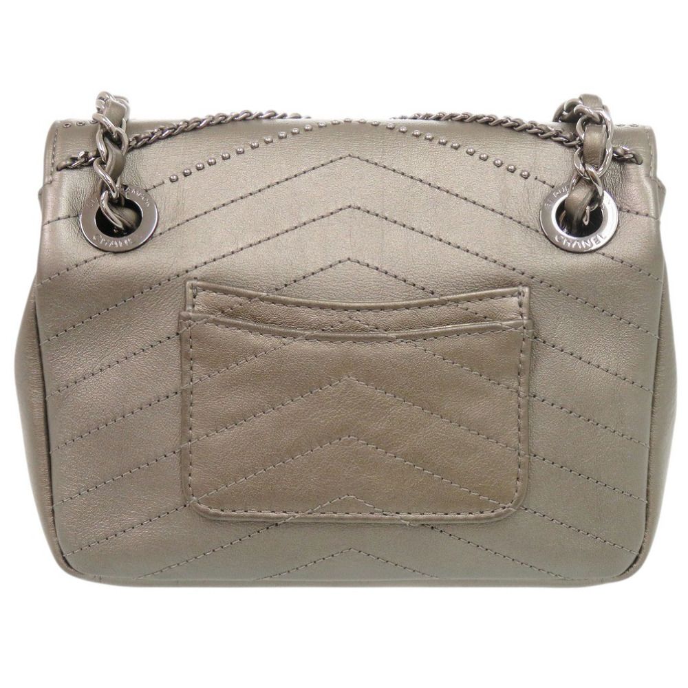 Chanel Blanc CC Logo Leather Gray Chain Shoulder — view 2