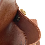 Louis Vuitton Multicles 4 Key Case Monogram Canvas Key Holder — view 6