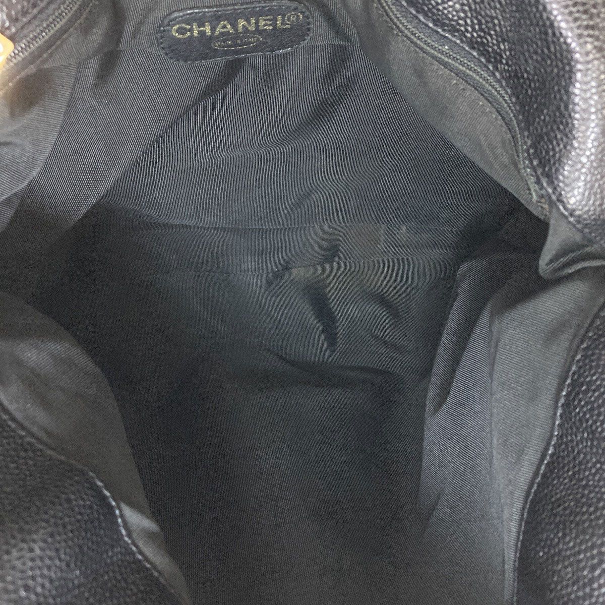 Chanel CC Logo Gold Tote Grained Calfskin — view 5