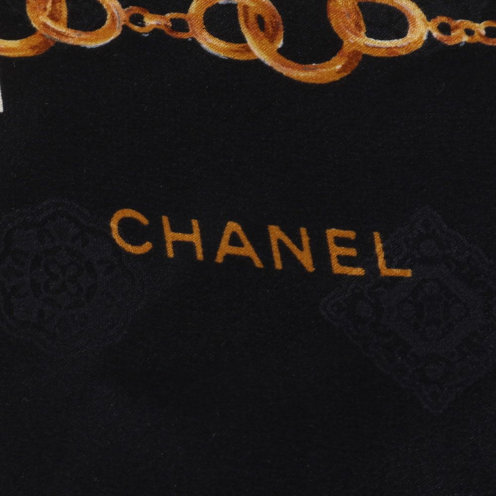 Chanel Chain Pattern CC Logo Scarf Shawl — view 8
