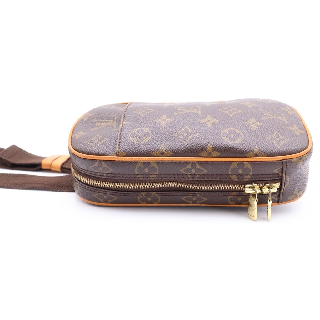 Louis Vuitton Pochette Gange Monogram Leather Shoulder Bag Brown — view 3