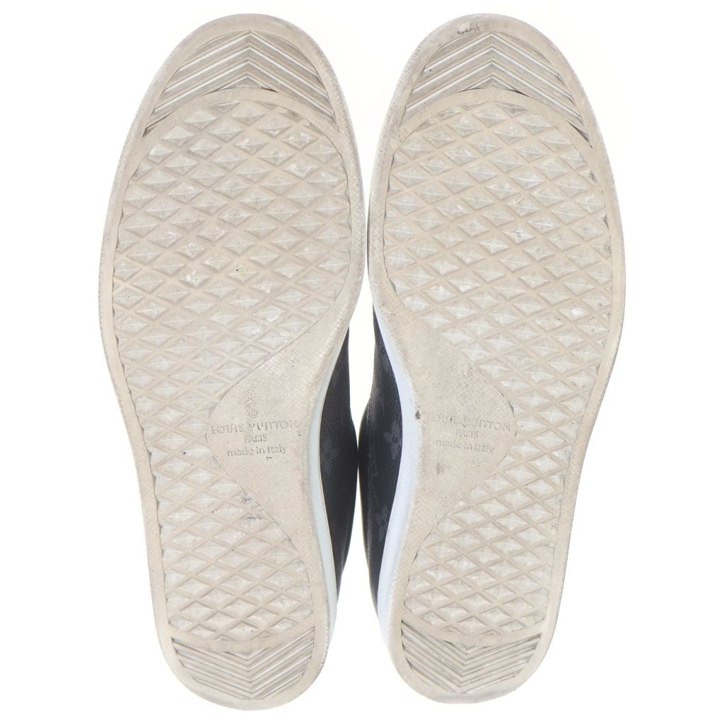 Louis Vuitton Luxembourg Monogram Low Cut Sneakers Black — view 5