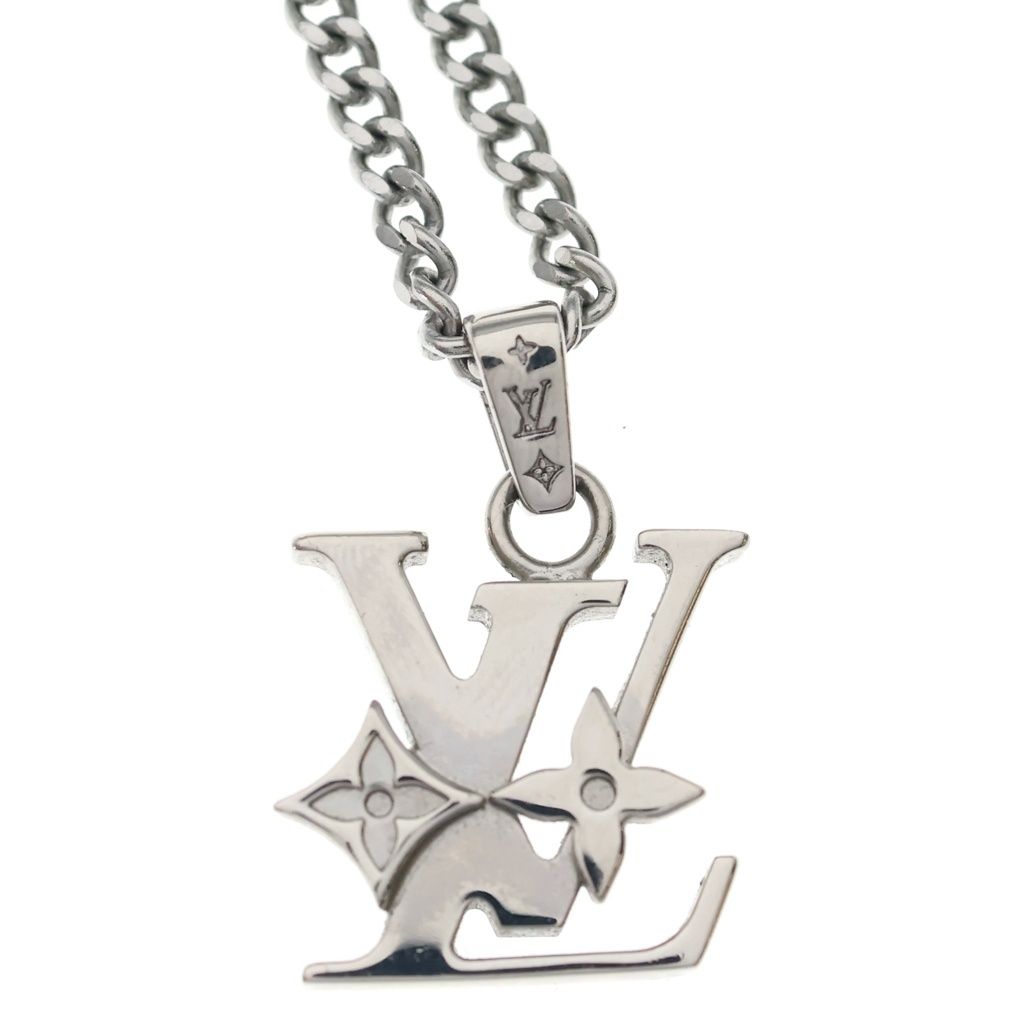 Louis Vuitton Monogram Low Logo Pendant Silver — view 3