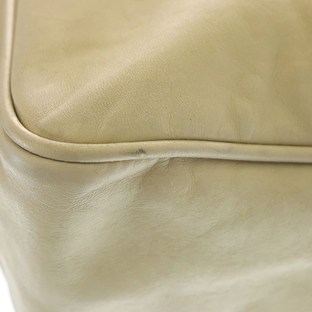 Chanel Camellia CC Logo Lambskin Leather Tote Beige — view 6