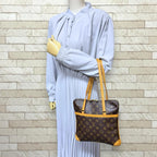 Louis Vuitton Cousin GM Monogram Shoulder Bag Canvas Brown — view 2