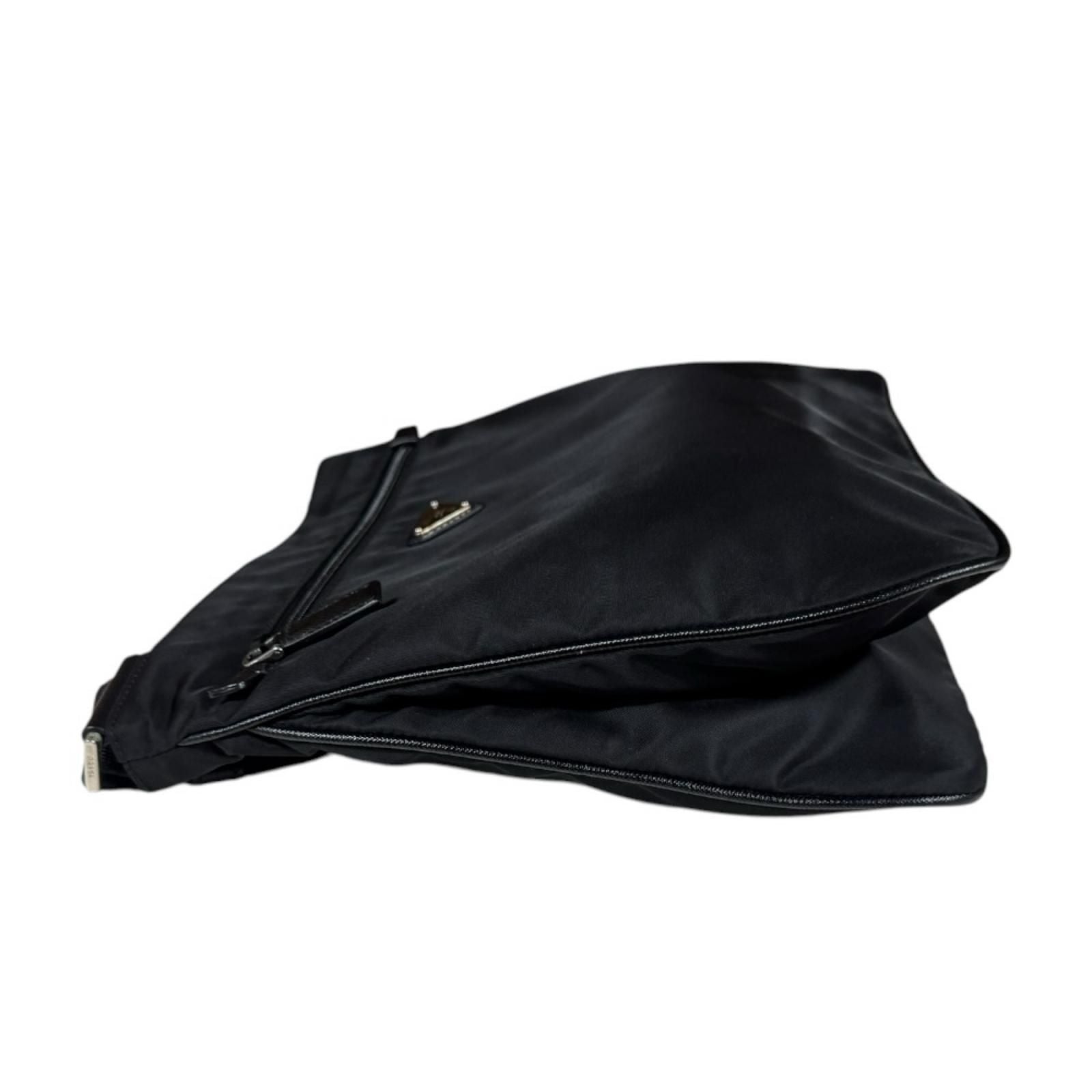 Prada Shoulder Bag Nylon Black — view 4