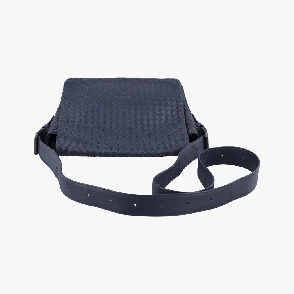 Bottega Veneta Intrecciato Navy Lambskin Tote — view 8
