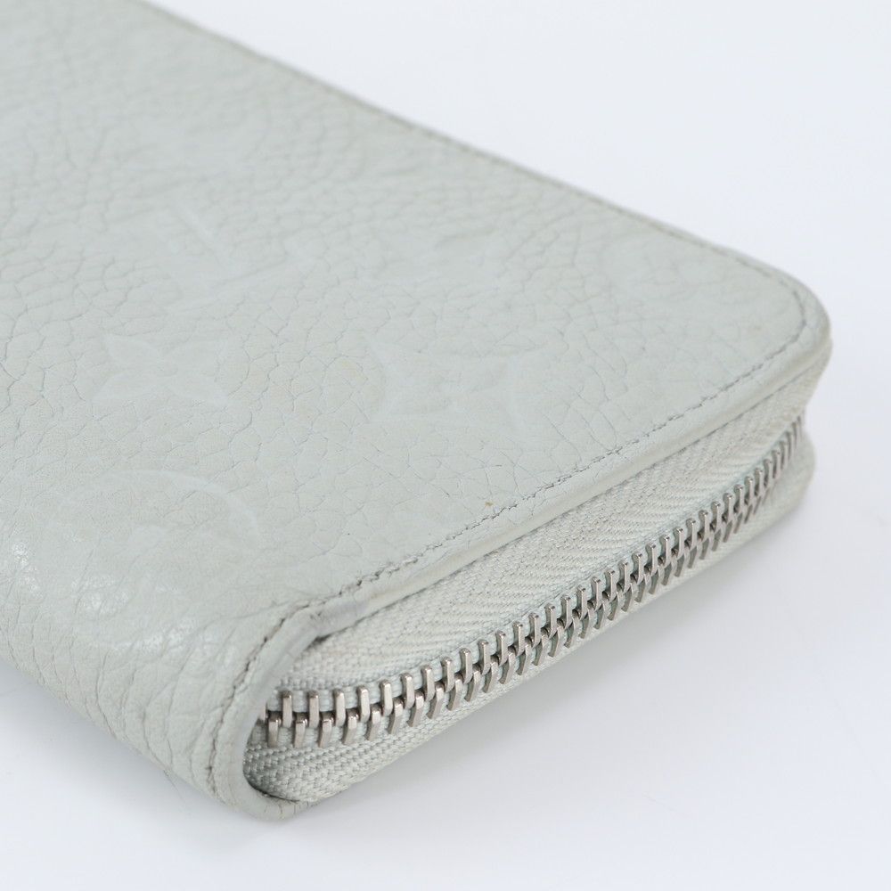 Louis Vuitton Taurillon Leather Monogram Zippy Wallet with Vertical — view 3