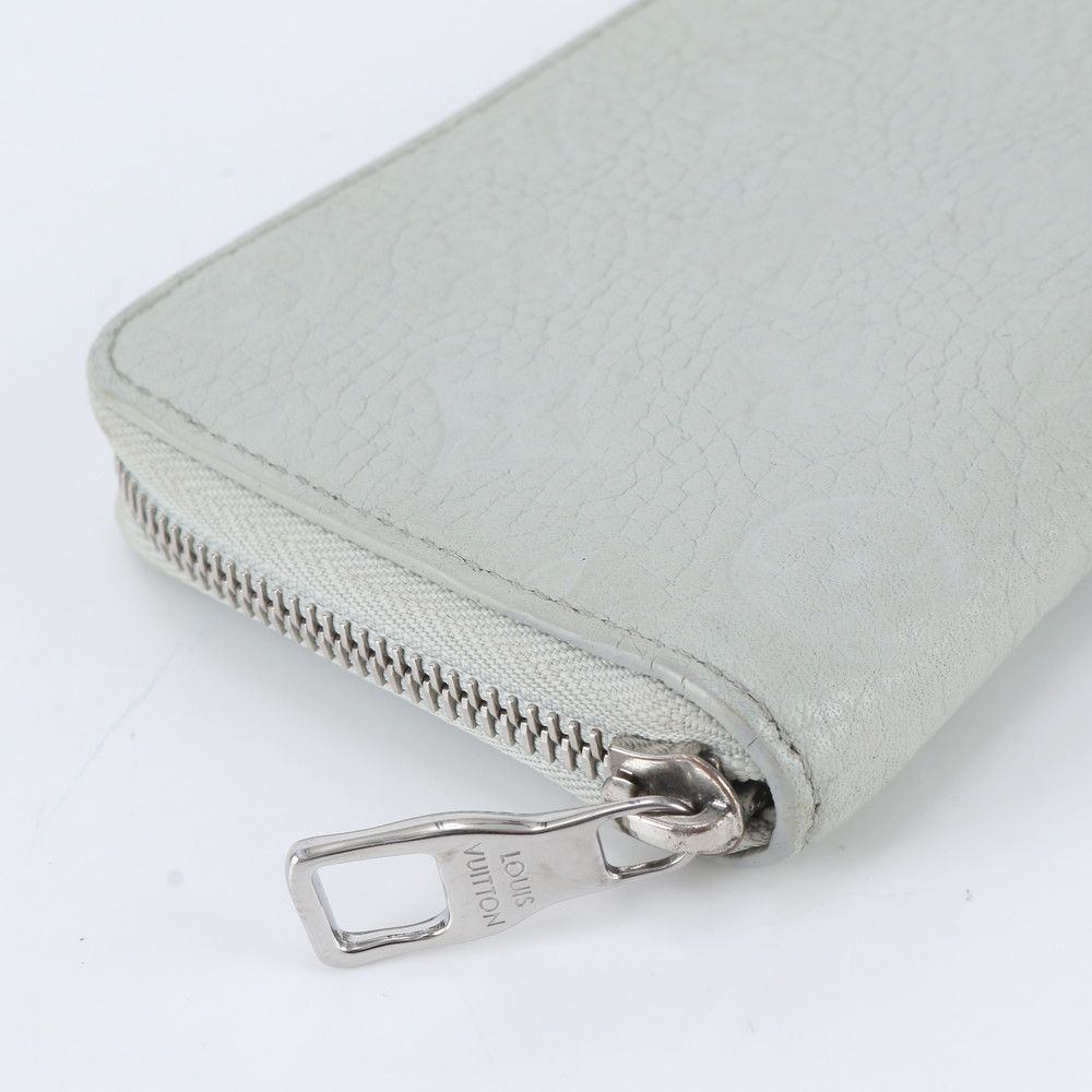 Louis Vuitton Taurillon Leather Monogram Zippy Wallet with Vertical — view 5