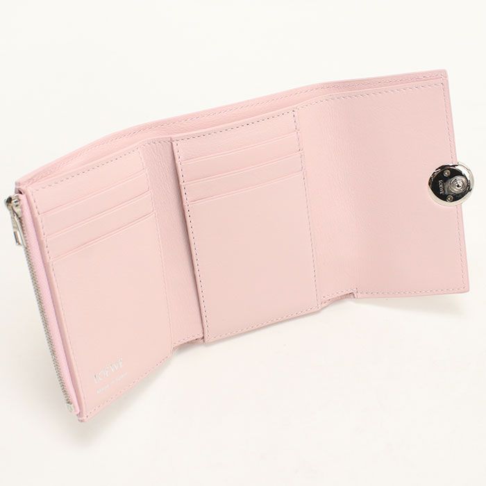 Loewe Vertical Wallet Small Pebble Trifold Calf — view 3
